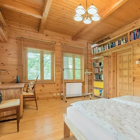 Pod 7 Lipami Chalet